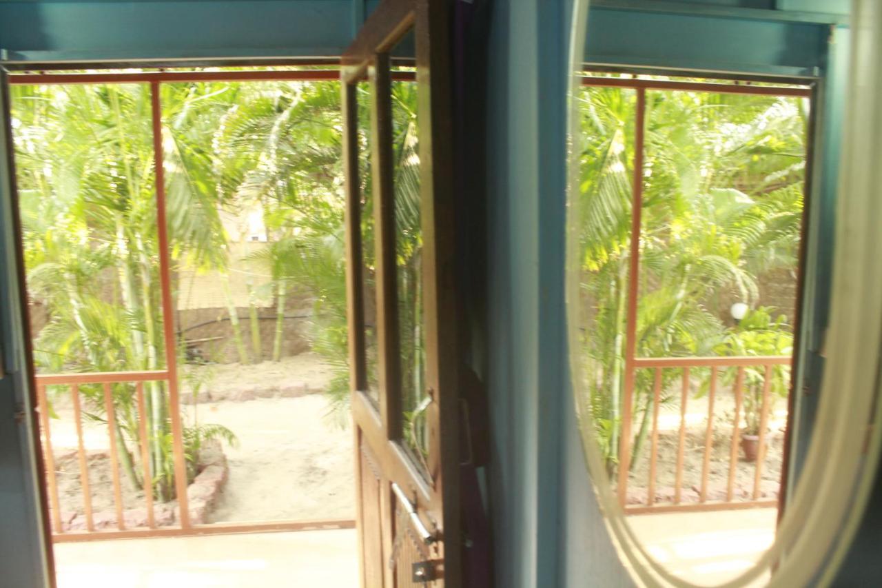 Sea Bird Beach Cafe & Cottages 莫尔吉姆 外观 照片