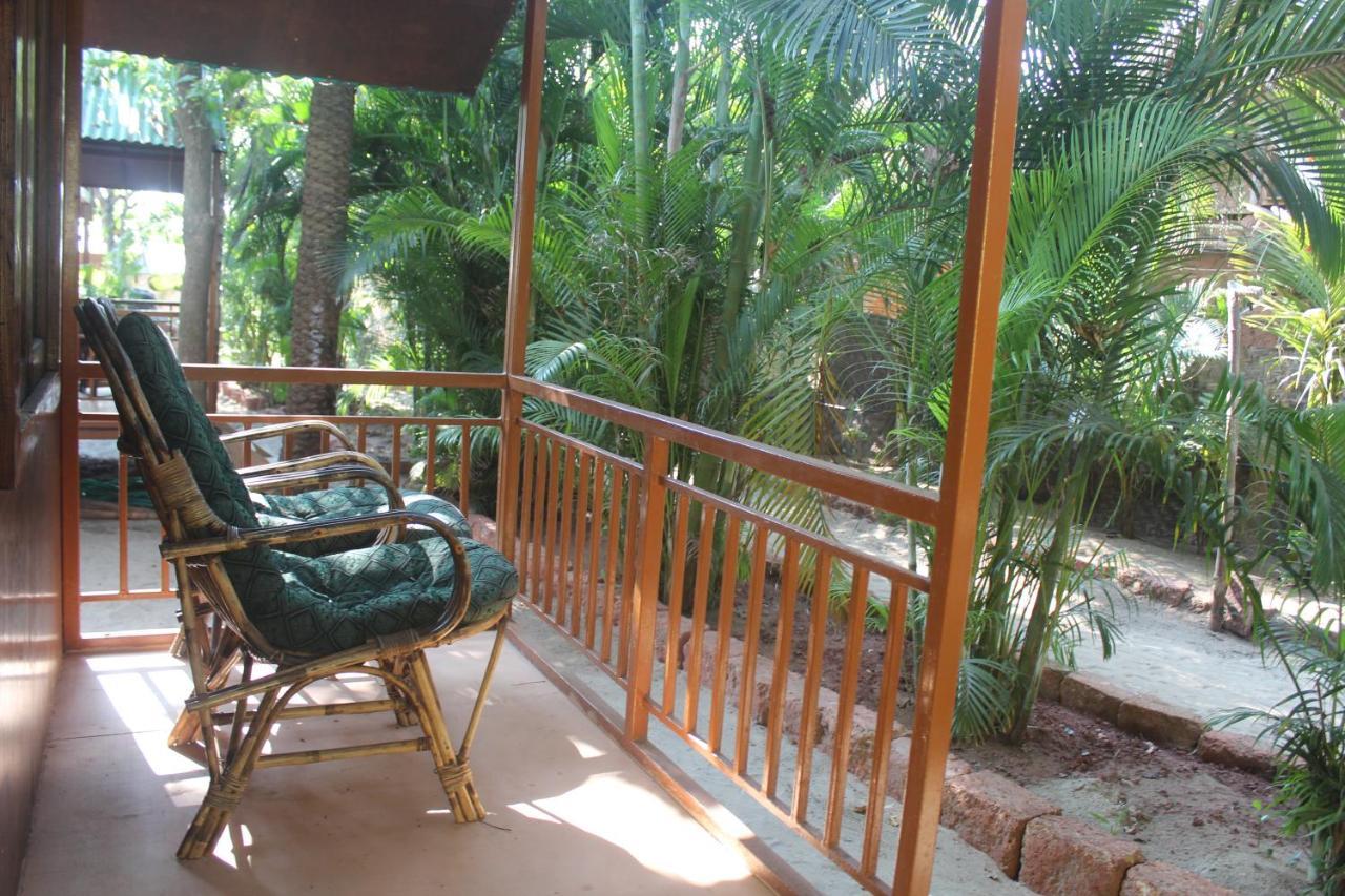 Sea Bird Beach Cafe & Cottages 莫尔吉姆 外观 照片